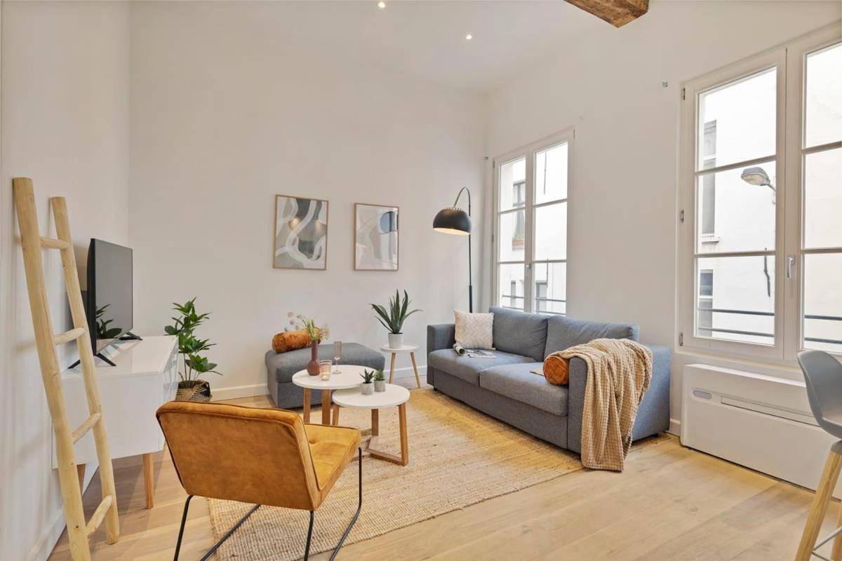 Beautiful Cosy In The Heart Of Apartment